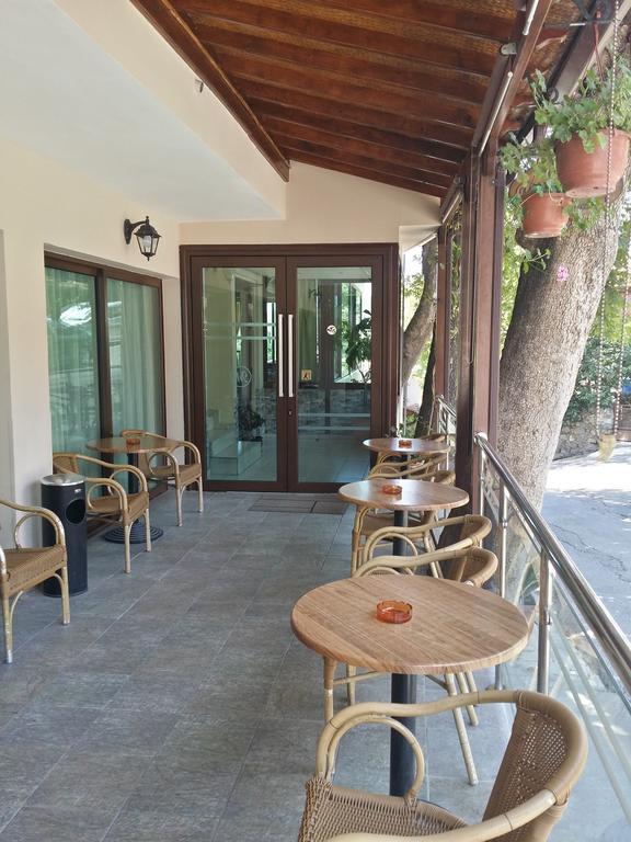 Minaides Hotel Kakopetria Exterior photo