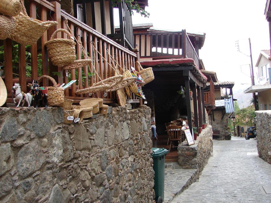 Minaides Hotel Kakopetria Exterior photo